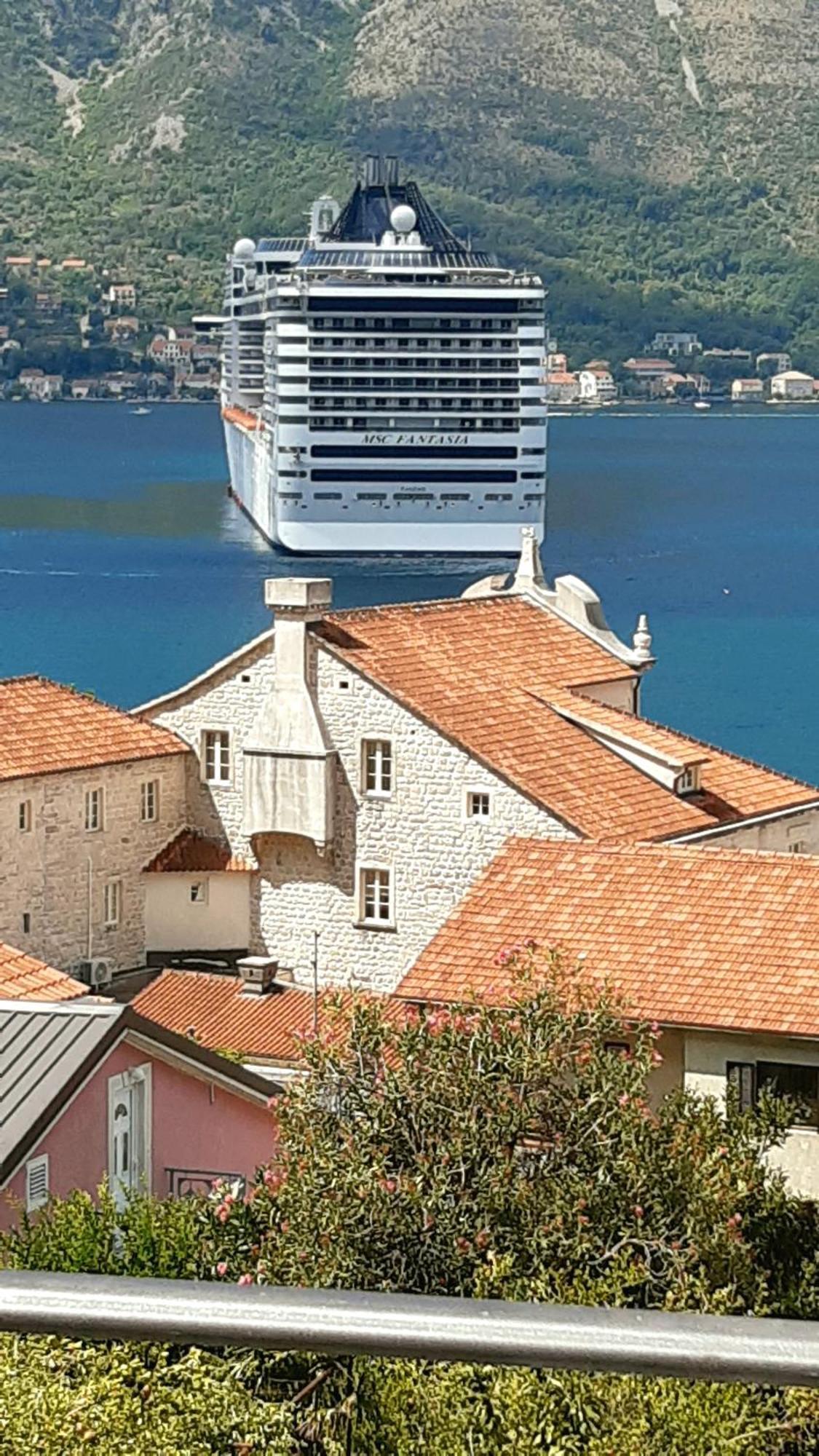 Apartments Sonja Kotor Zimmer foto